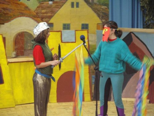 Hraje celá dědina aneb S veselou myslí na nesmysly. - 18.3.2006